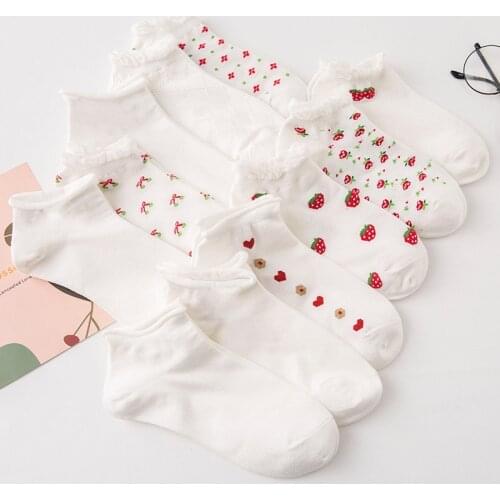 White Short Socks Kawaii Cotton Strawberry Casual Underwear Girl Ruffle Ankle Socks Fashion Cute Student Japanese Socks