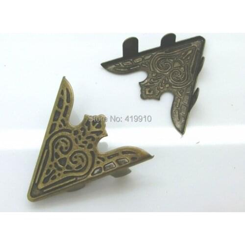 Free Shipping-Book Scrapbooking Albums Menus Folders Triangle Antique Bronze Pattern Carved 3.3cmx3cm, 50PCs J1694