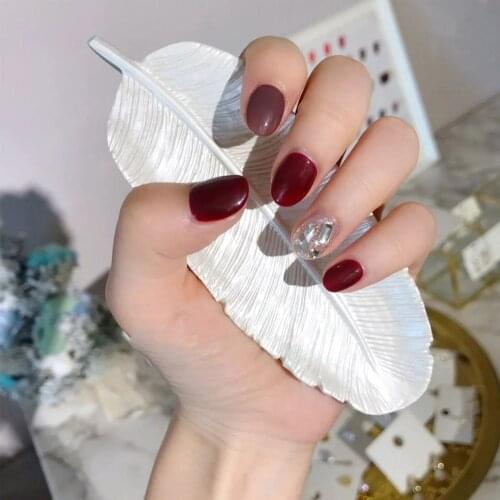 1Pcs Creative Leaf Feather Nail Practice Training Display Stand Vintage Metal Manicure Salon DIY Art Showing Tools