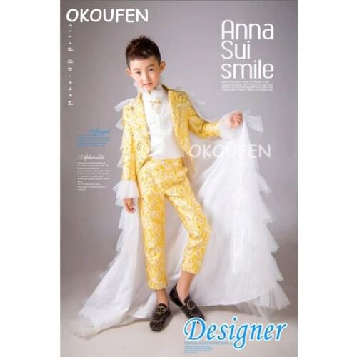 Customized New personality Mens Yellow Tuxedo Childrens Stage hosts Catwalk Show Costume