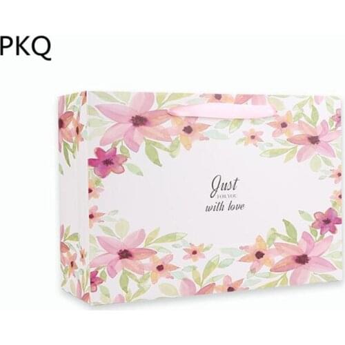 17*15*6cm Pink flower printed Bouquet gift paper bags mask shopping bag gift handbags creative gift paper bag with handle