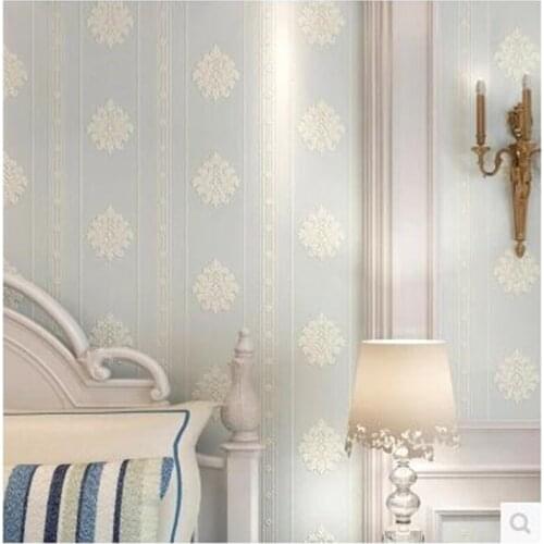 Beibehang Striped bedroom nonwoven fabric new wallpaper strip European living room TV background wall paper papel de parede 3d