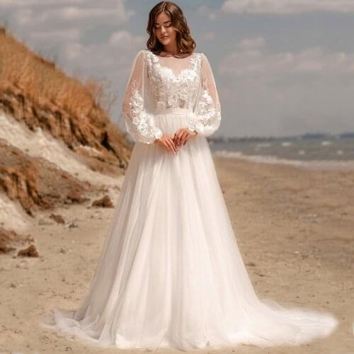 Scoop Long Sleeve Lace Appliques Sash Bow Button A-Line Tulle Wedding Dress Destinaiton Bridal Dress robes de mariées