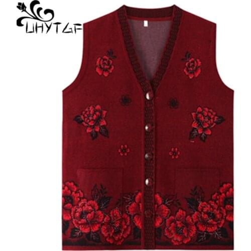 UHYTGF Women sleeveless jacket fashion flowers Knitted spring autumn vests Female V-neck casual warm sweater vest waistcoat 1232