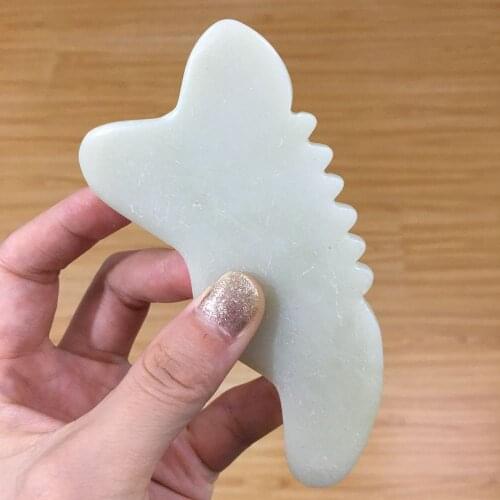 Natural Jade Sawtooth Gouache Scraper Healing Stone Gua Sha Massage Tools Body Meridian Scrapping Face Lifting Skin Detox Beauty