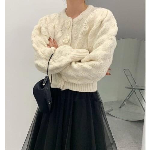 Comelsexy 2021 New Outwear Cardigan Coat Vintage Rose Flower Christmas Red Sweater Women Elegant Puff Sleeve Knitted Sweaters