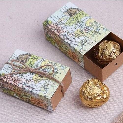 Novelty World Map Gift Box for Christmas Decorations Kraft Paper Candy Boxes for Guests Wedding Favors Gift Packaging Bag 60pcs