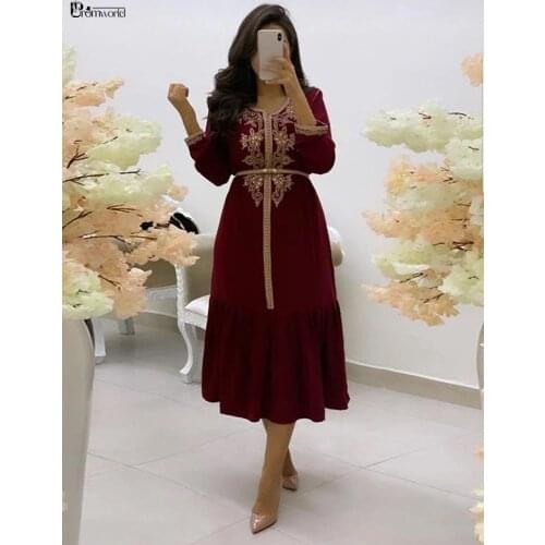 Tea Length Burgundy Formal Dresses Long Sleeve Gold Lace A-Line Satin Arabic Dubai Evening Gowns 2021 Caftan Robes De Soirée