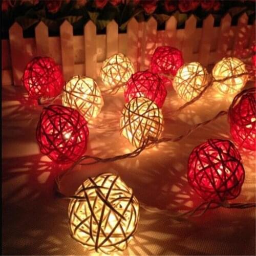 1.5M Red White Rattan Ball 10LED String Light Warm White Fairy Light Battery Powered Garden Fairy Lights Christmas Decoration