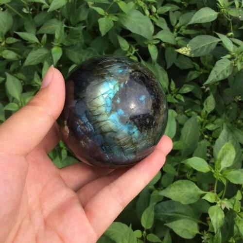 1pcs superior tinsel pure natural labradorite Crystal gemstone ball metaphysicial chakra polished stone as room decoration
