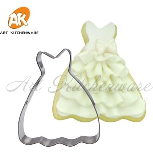 12 designs Animal Cookie Cutter Stainless Steel Fondant Cutter Cake Mold Cake Tools Cupcake Decorations Dough Cutter Bakeware