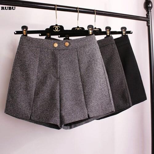 2017 new autumn winter womens woolen shorts female a wide leg waist all-match thick wool shorts women wear