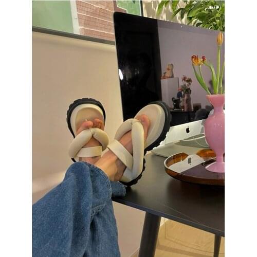 2021 Spring and Summer New Ladies Platform Slippers or Flip-flop Sandals