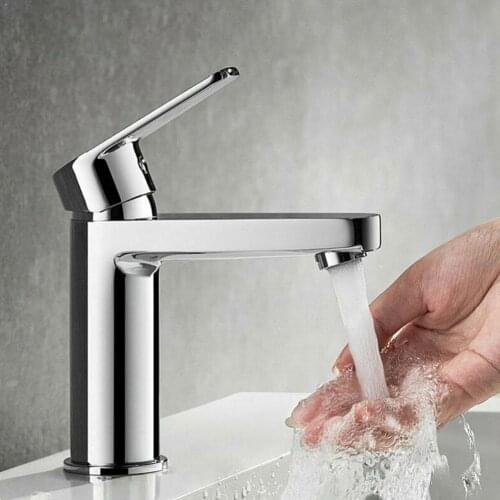 Hot 20Pc Water Saving Aerator Copper aireador grifo Filter Jet Bath 1Pc Faucet Spare For Kitchen Regulators Aerator Wrench M4Z3