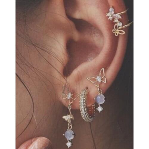 Personality Gold Color Crystal Hollow Butterfly Clip Earrings Ear Cuff Women Fashion Party Exquisite Pendant Earrings Jewelry