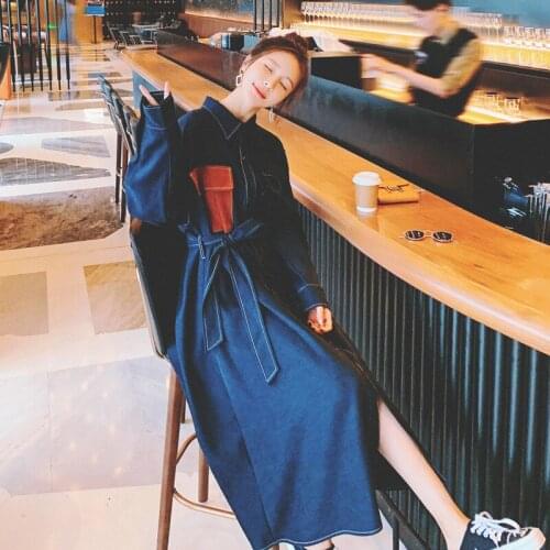 French light mature style long sleeve dress womens 2021 new color contrast goddess fan Shouyao temperament show thin spring and