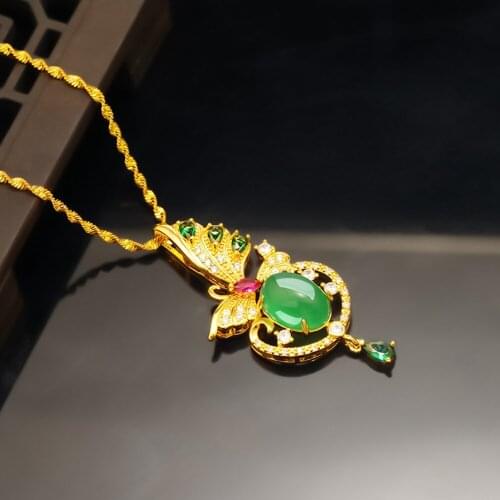 Jade Butterfly Insect Pendant Chain Women Lady Jewelry Yellow Gold Filled Charm Gift