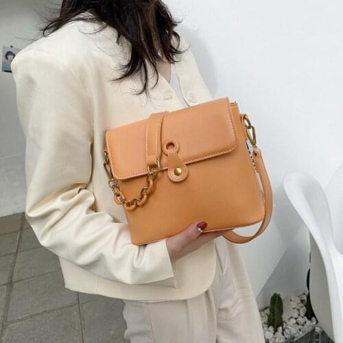 Premium sense bag 2021 new trendy net red ocean temperament messenger small bag female fashion niche one-shoulder bucket bag