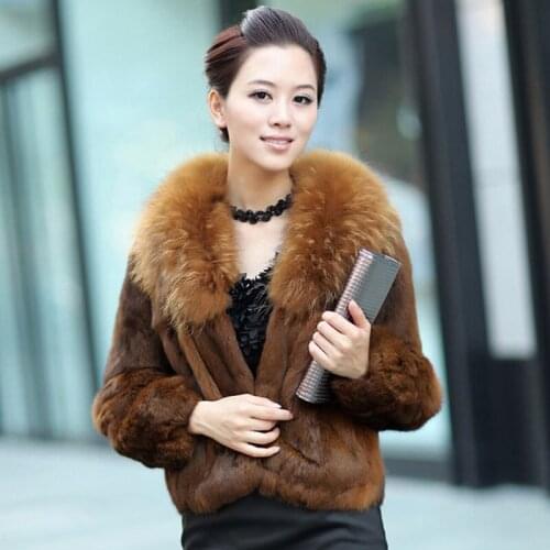 2020 Coat Women Fashion Real Rabbit Jacket With Natural Raccoon Fur Collar Short Parka Mujer Abrigo LX2507