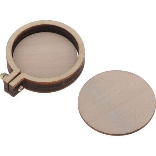 Small Ring Embroidery Hoops Mini Wooden Cross Stitch Hoop Wood Hoops for Frame Craft and Hanging 47mm*40mm