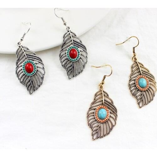 4 Color Leaves Stone Pendant Earrings Hollow National Wind Leaves Colored Stone Beads Earrings Bohemian Beach Holiday Jewelry