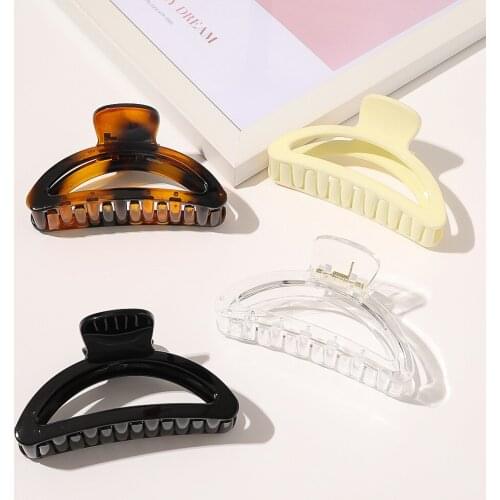 New Ins Temperament Simple Girl Acrylic Large Clip Fashion Retro Hollow Fan-shaped Hair Clip Hair Accessories