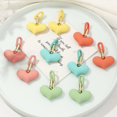 Japan and South Korea trend fashion chain earrings female 2021 creative sweet simple love peach heart earrings explosion