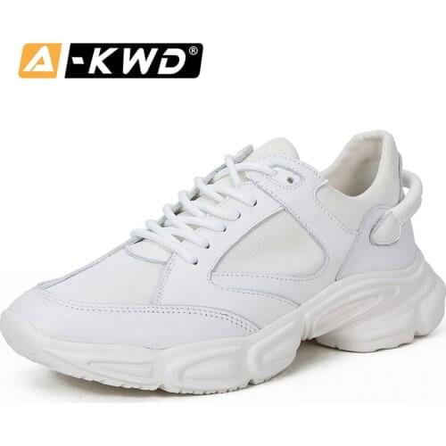 New Fashion White Grey Mens Leather Shoes Autumn Mesh Stitching Breathble Sneakers Mens Casual Mens Running Shoes Tenis Academia