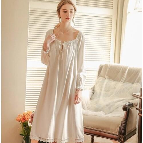 Nightgown DS