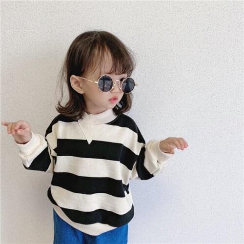 2020 autumn dress new childrens wide-striped clothing Korean girl top with a beautiful baby