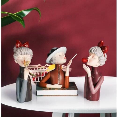 European Blowing Bubbles Modern Girl Resin Statue Accessories Coffee Table Figurines Crafts Home Livingroom Sculpture Decoration