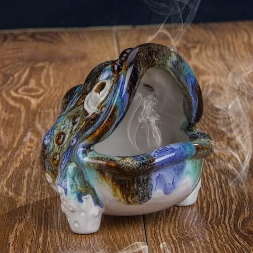 Funny animal ceramic ashtray Ugly toad styling decorative ashtray