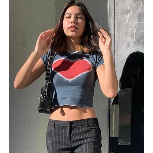 Women Casual Short Sleeve Heart Printed Pattern Round Collar T-Shirt Close-Fitting Crop Tops Unique Style 2021