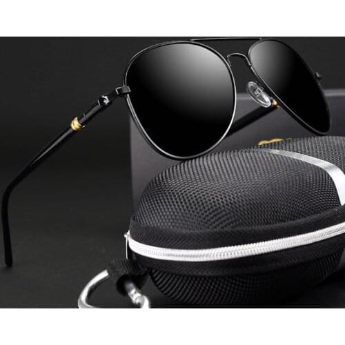 Classic Sunglasses Discoloration Sunglasses Polarized Men Driving Glasses Men Retro Brand Anti-UV Sunglasses Discolor