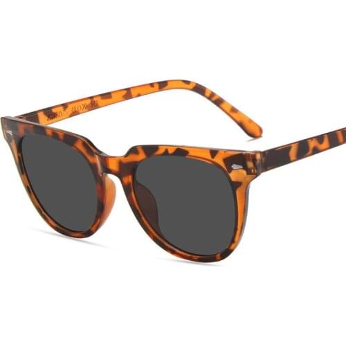 Rivet Cat Eye Women Men Sunglasses Tan Gray Lens UV400 Eye Protection Girl Sexy Ladies Outdoor Eyewear