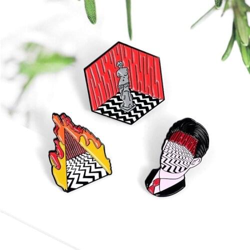 YIMUBA Mystery Twin Peaks Enamel Pin Geometric Venus de Milo Flame Red House Room David Lynch Brooches Gothic TV Series Jewelry