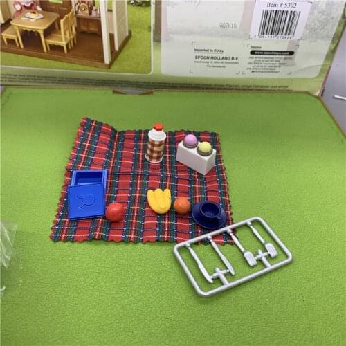Geniune Sylvanian Doll Families Dollhouse Animal Figures furniture set clothes house food without package