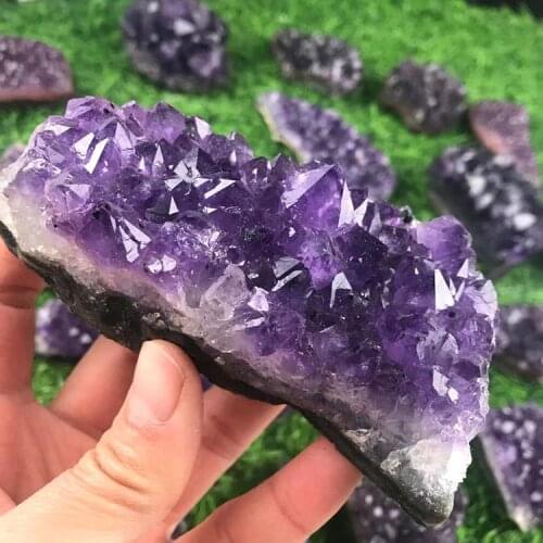 100-130g Uruguay amethyst cluster cave pieces of original stone mineral specimens placed