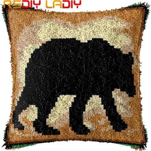 Latch Hook Cushion Black Cozy Bear Pillow Case Printed Color Canvas Acrylic Yarn Latched Hook Pillow Crochet Cushion Cover Kits