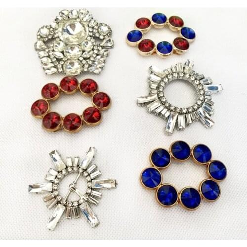 A pair of Acryl Fashion Shoes Buckles Variety Styles Clip Buckles for DIY Shoes Bag Garment Hardware Decoration Accessories