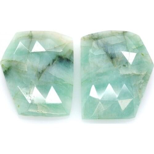 29,06 ct. Emerald Cabochon Cut