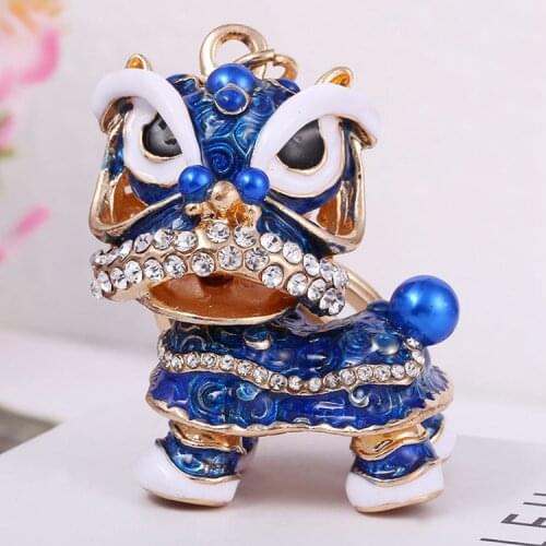 New innovative product chinese style lion keychain alloy keychain pendant boys girls gifts