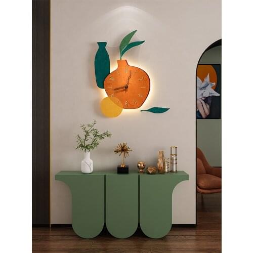 Modern minimalist fashion personality wall clock living room home clock wall hanging Nordic light luxury creative wall watch