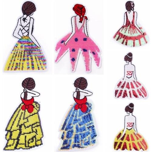 Iron on Cute Cat Animal Patches for Kids Clothing T-shirt Applique Hearts Moon Patch Stickers Flowers Badge Embroidered Patches