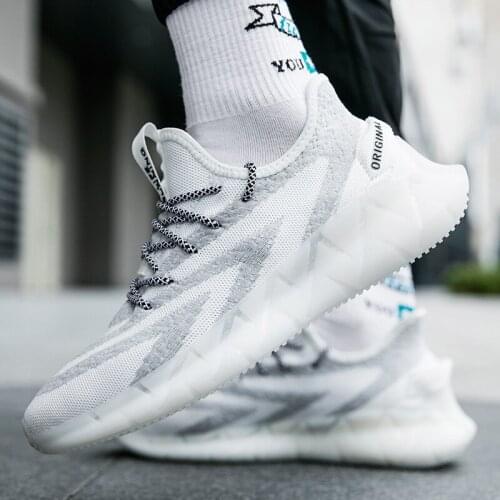 Men Casual Shoes Lace-Up Lightweight Breathable Male Flats Mesh Comfortable Outdoor Fashion Men Shoe Mens Sneakers Large Size