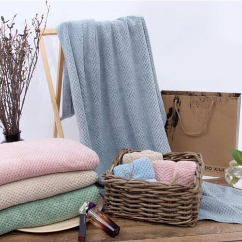 Coral velvet Bath Towel Microfiber Towels Embossed Thick Soft Absorbent Ultrafine Fiber 75*140cm Beach Bath Towel