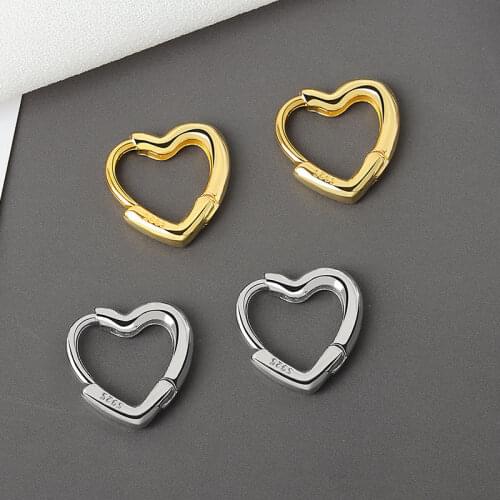 2021New French Punk Hip-Hop Geometric Small Hoop Earrings Charm Simple Heart Zircon Earrings Wedding Jewelry Gift Accessories