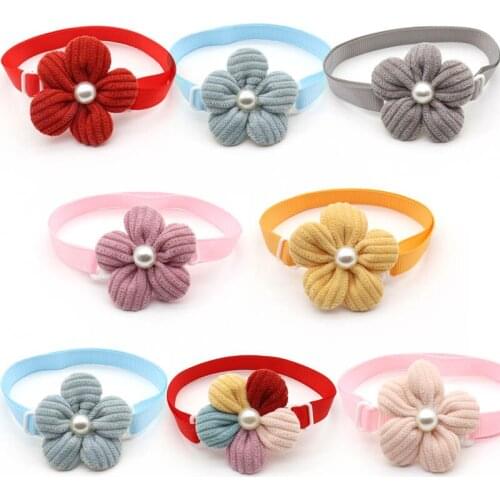 50/100 Pcs Small Dog Accessories Flower with Pearl Dogs Pet Bow Ties Necktie Spring Dog Collar Accessories Bowtie Pet Supplies
