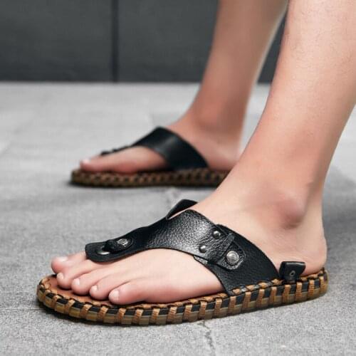 Summer New Fashion Dual-Use Switch Mens Sandals And Slippers Trend Gentleman PU Leather Clip Herringbone Flip-Flops