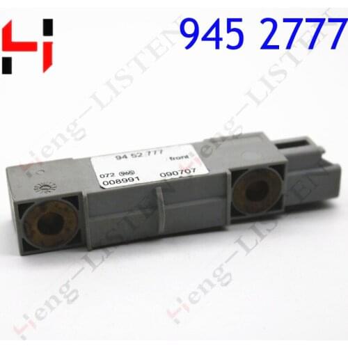 For Vol vo V70 Left rear deployment crash/impact Sensor 9452777 200-2009